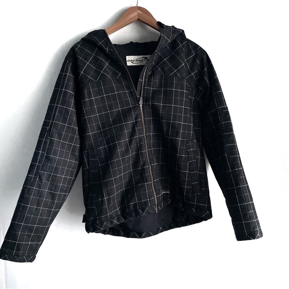 Obermeyer plaid patterned snowboarding jacket fits M/L snowflake on back hooded